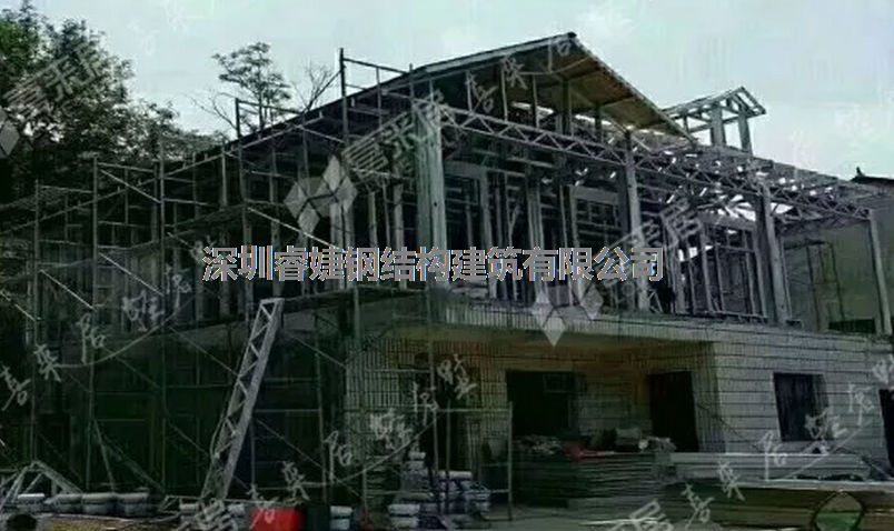 神奇化妝術(shù)！破舊小平房變成輕鋼美墅(圖4)